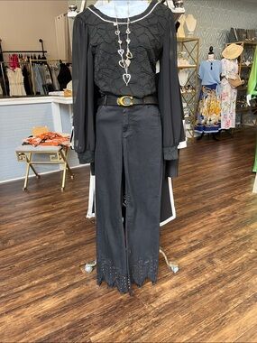 Frank Lyman Design Black Wide-Leg Embroidered Hem Pants